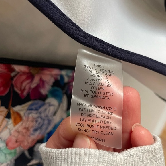 Johnny Was Fall Dance Fitted Athletic Jacket - Blue Floral - Size Small - Picture 13 of 13